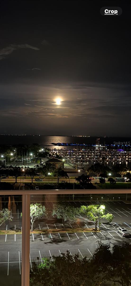 SIGNATURE PLACE CONDO - Residential