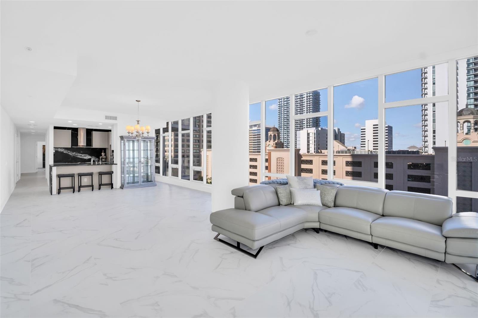 SIGNATURE PLACE CONDO - Residential