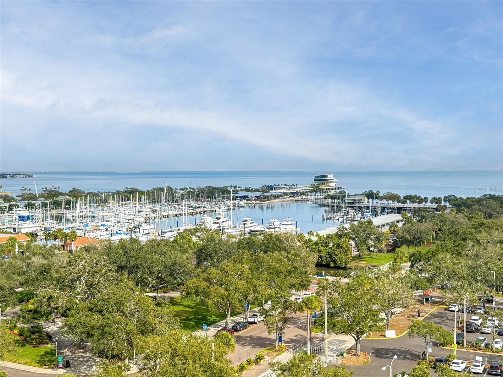 SIGNATURE PLACE CONDO - Residential