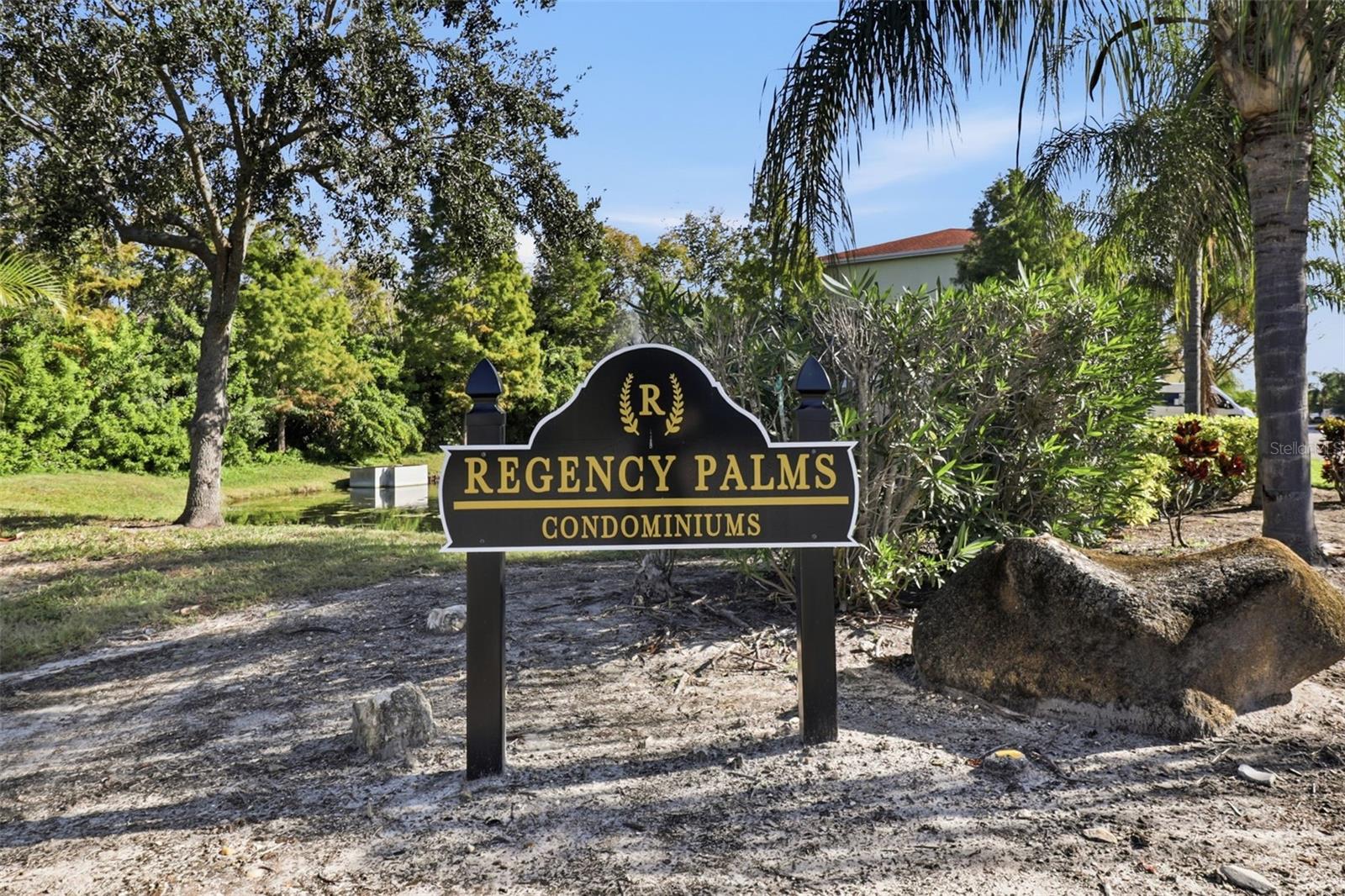 REGENCY PALMS - Residential