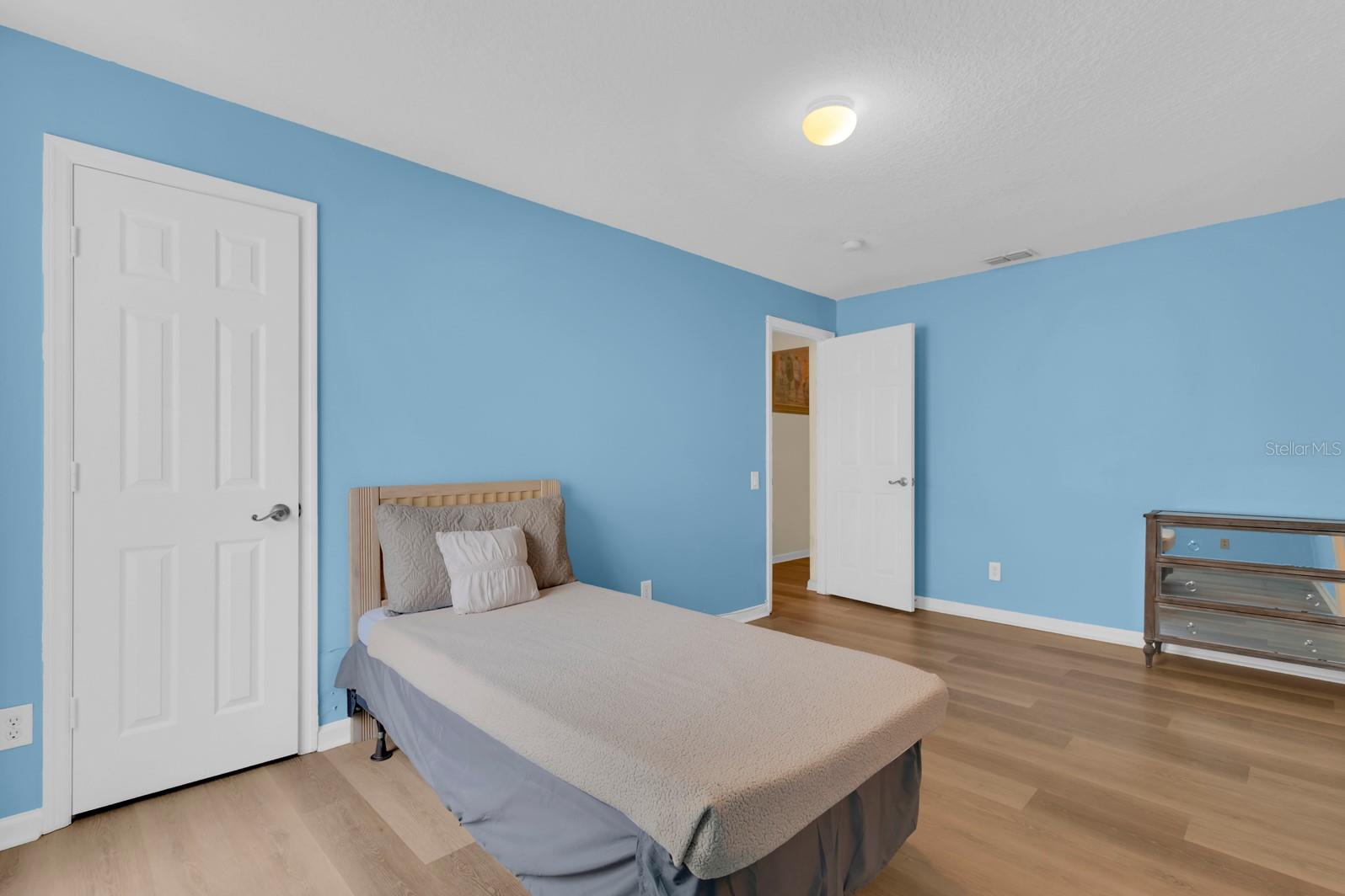 JOHNS LANDING PHASE 1 - Residential