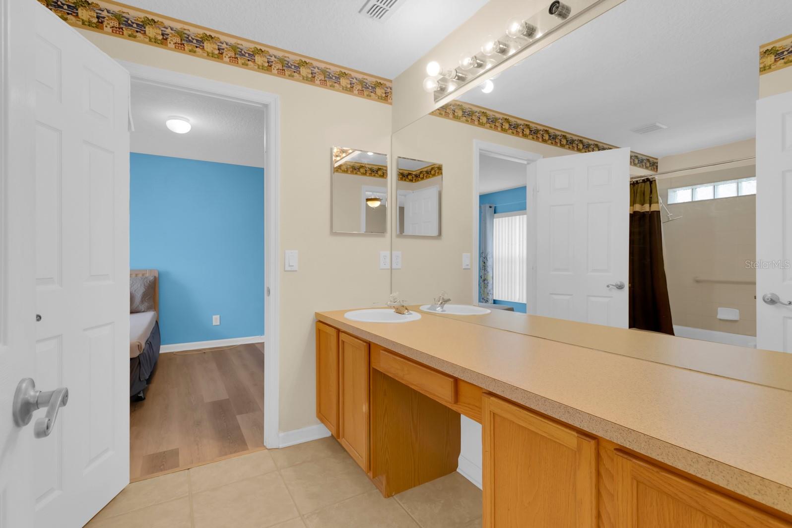 JOHNS LANDING PHASE 1 - Residential