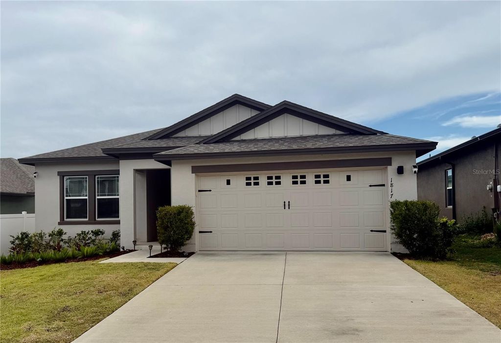 Photo of 1817 Sundance Chase Road, Minneola, FL 34715 (MLS # O6409380)