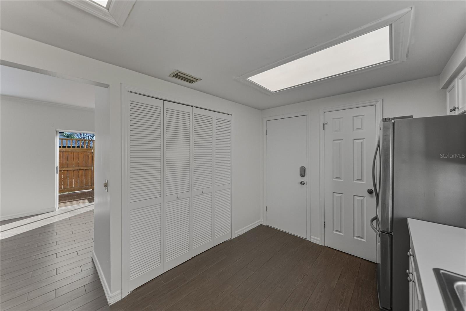 COBBLESTONE COURT A CONDOMINIUM - Residential