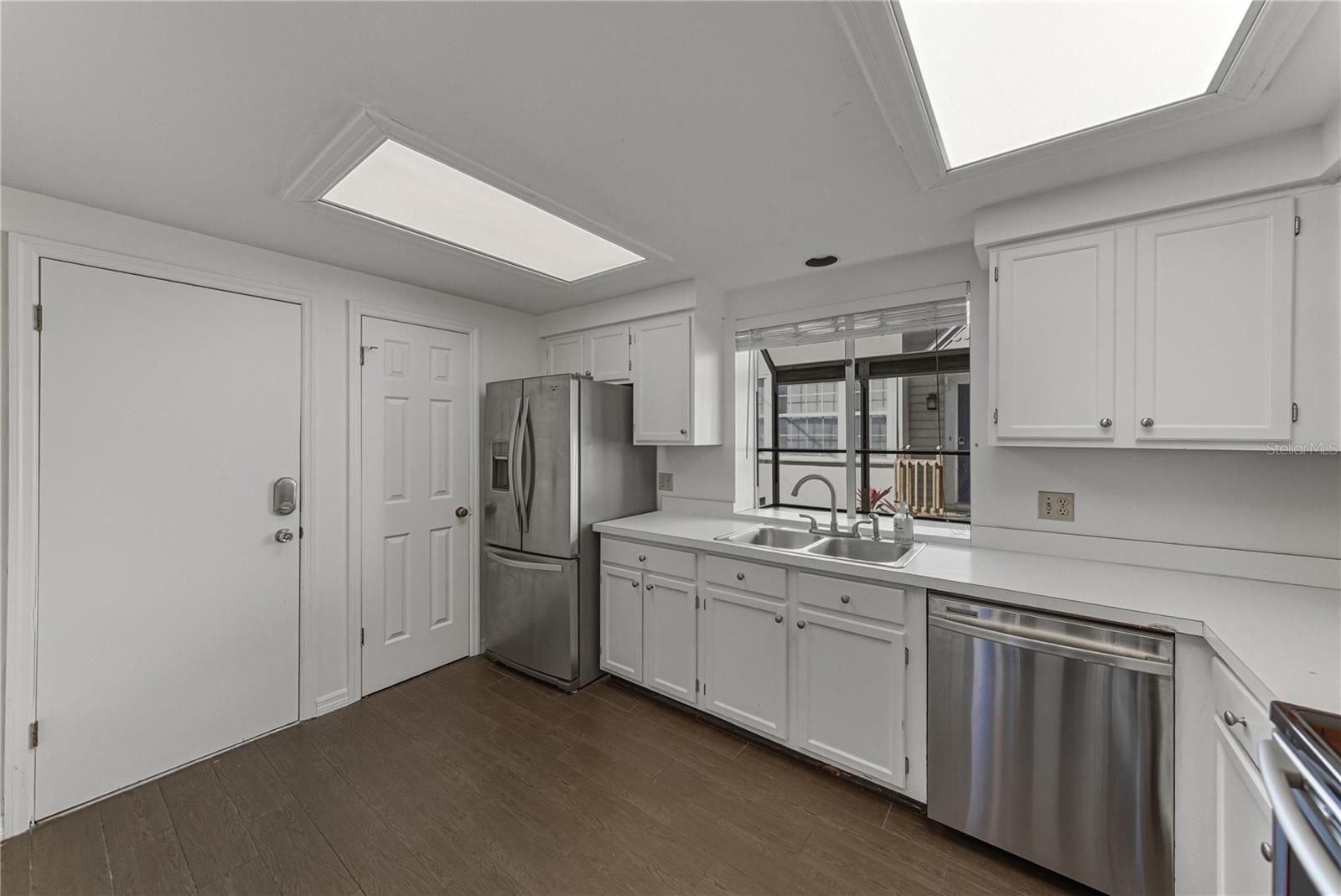 COBBLESTONE COURT A CONDOMINIUM - Residential