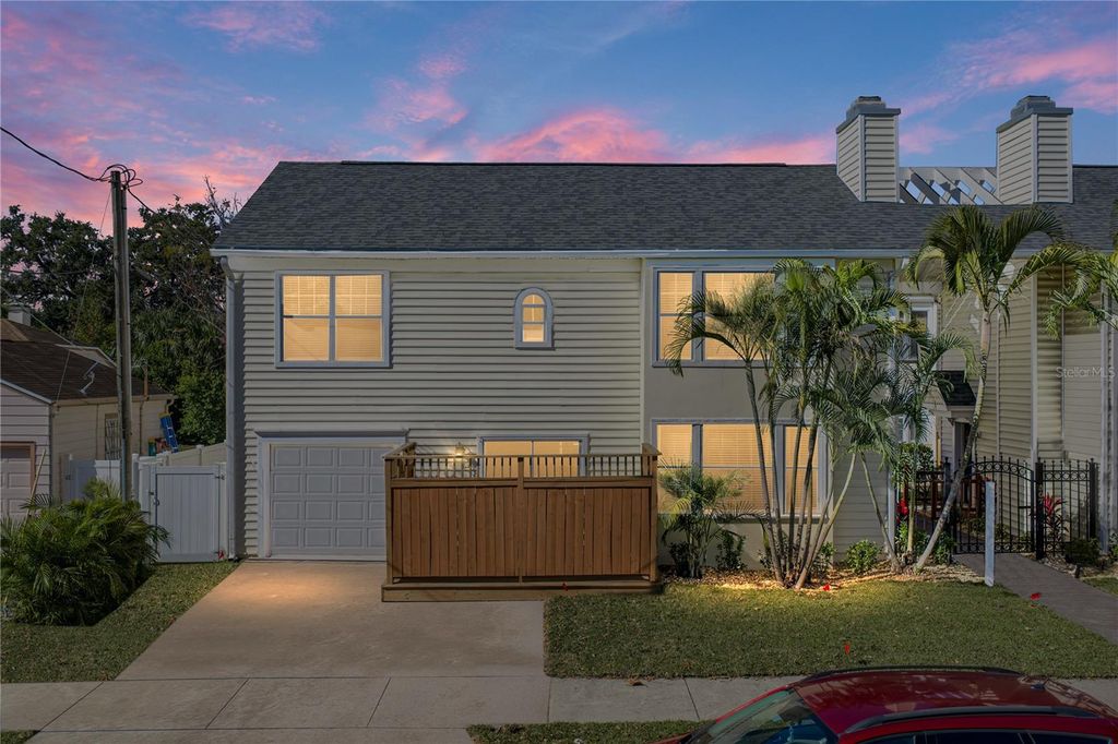 Photo of 307 S Bungalow Park Avenue #B, Tampa, FL 33609 (MLS # TB8466889)