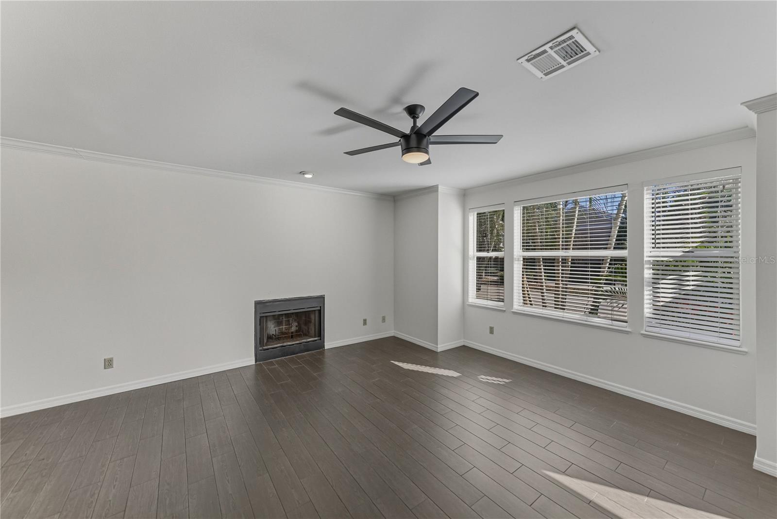 COBBLESTONE COURT A CONDOMINIUM - Residential