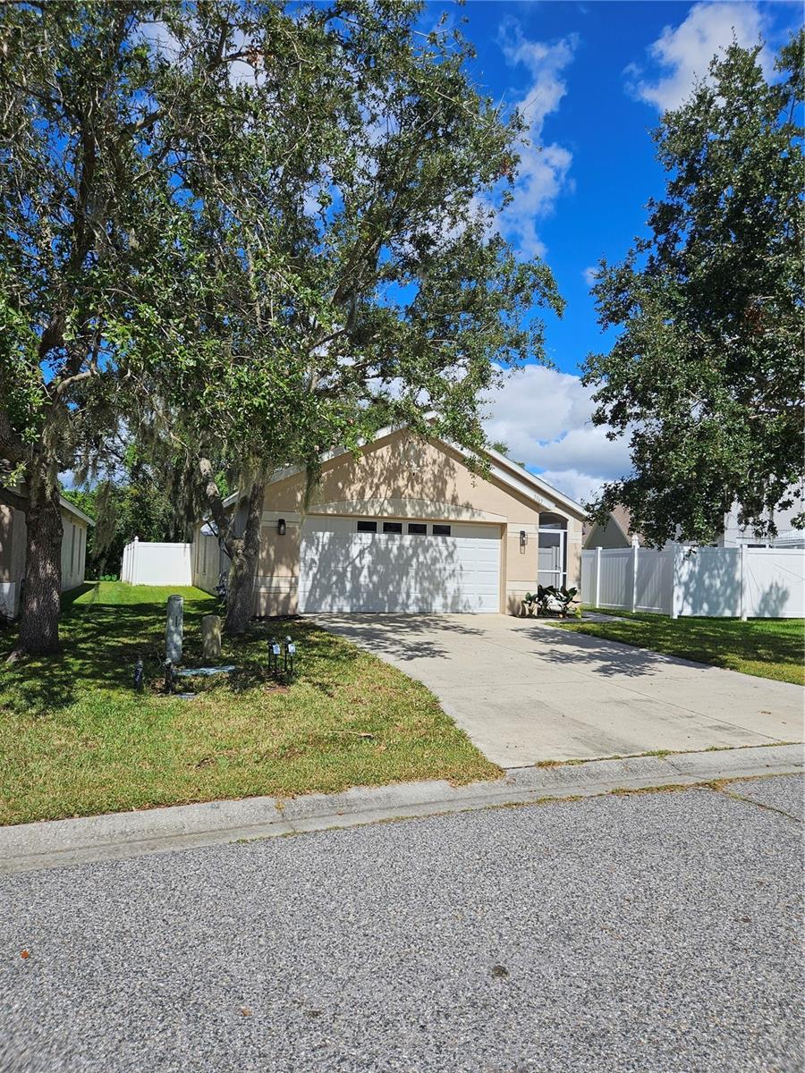 3943 DAY BRIDGE PLACE
