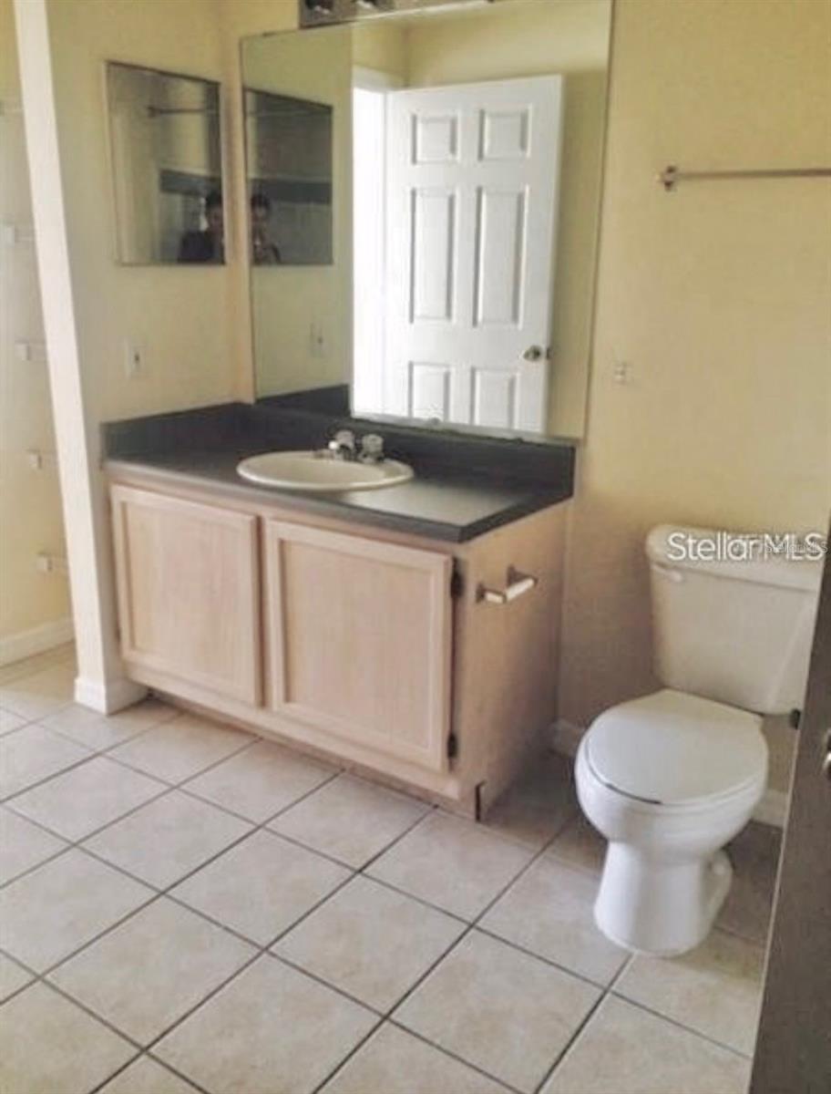 HAMPTONS/METROWEST - Residential Lease