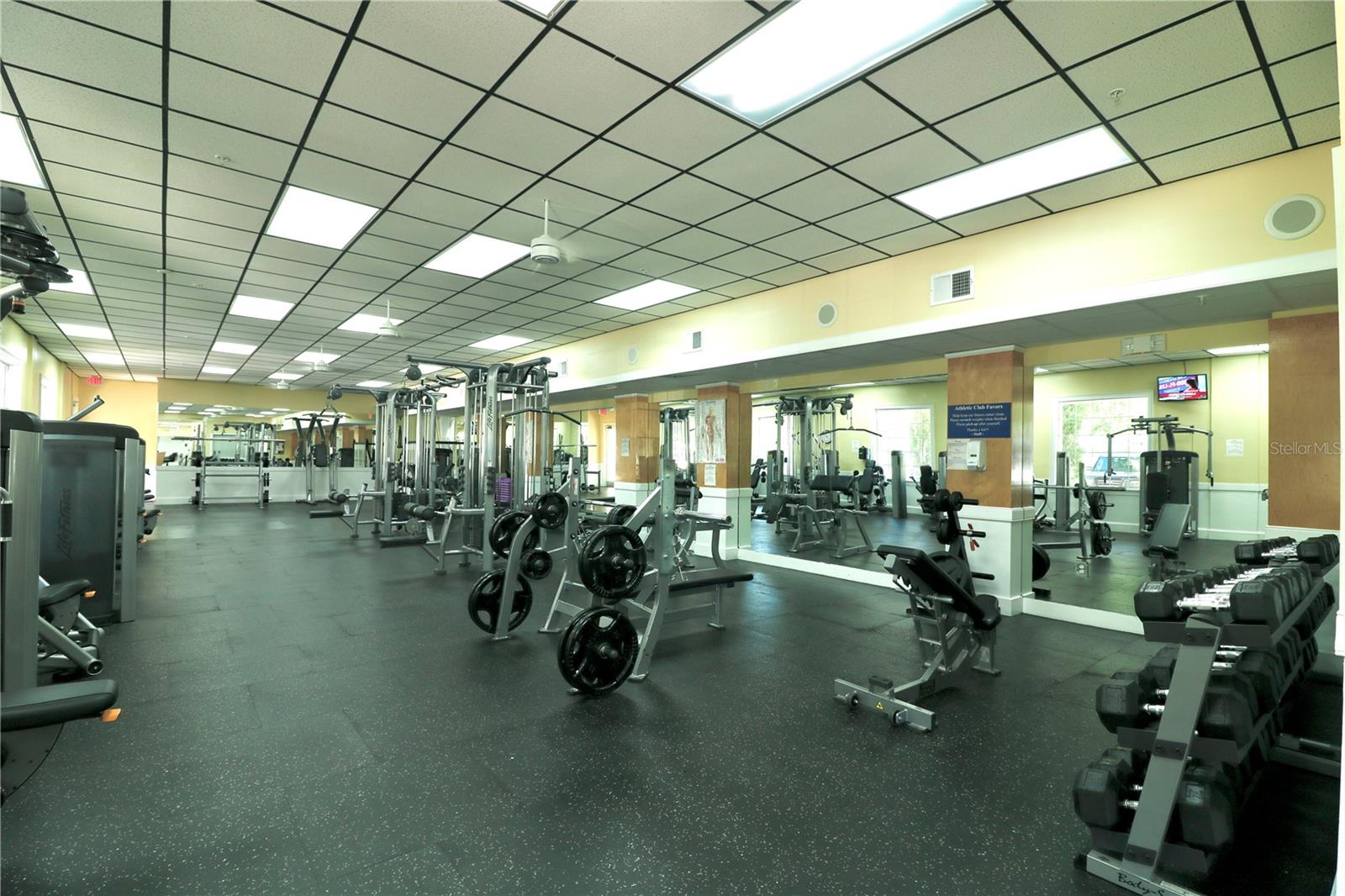 HAMPTONS/METROWEST - Residential Lease