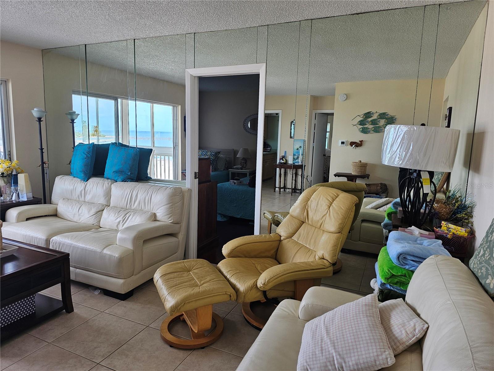 SAN MARCO - Residential Lease