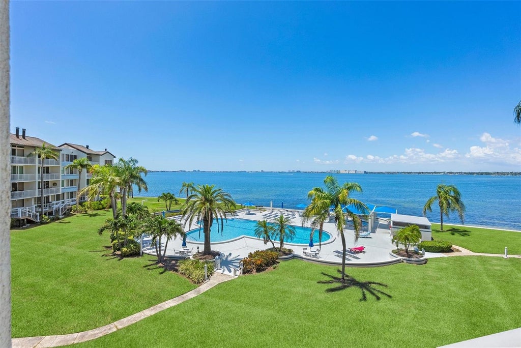 Photo of 5155 Isla Key Boulevard S #304, St Petersburg, FL 33715 (MLS # TB8516511)