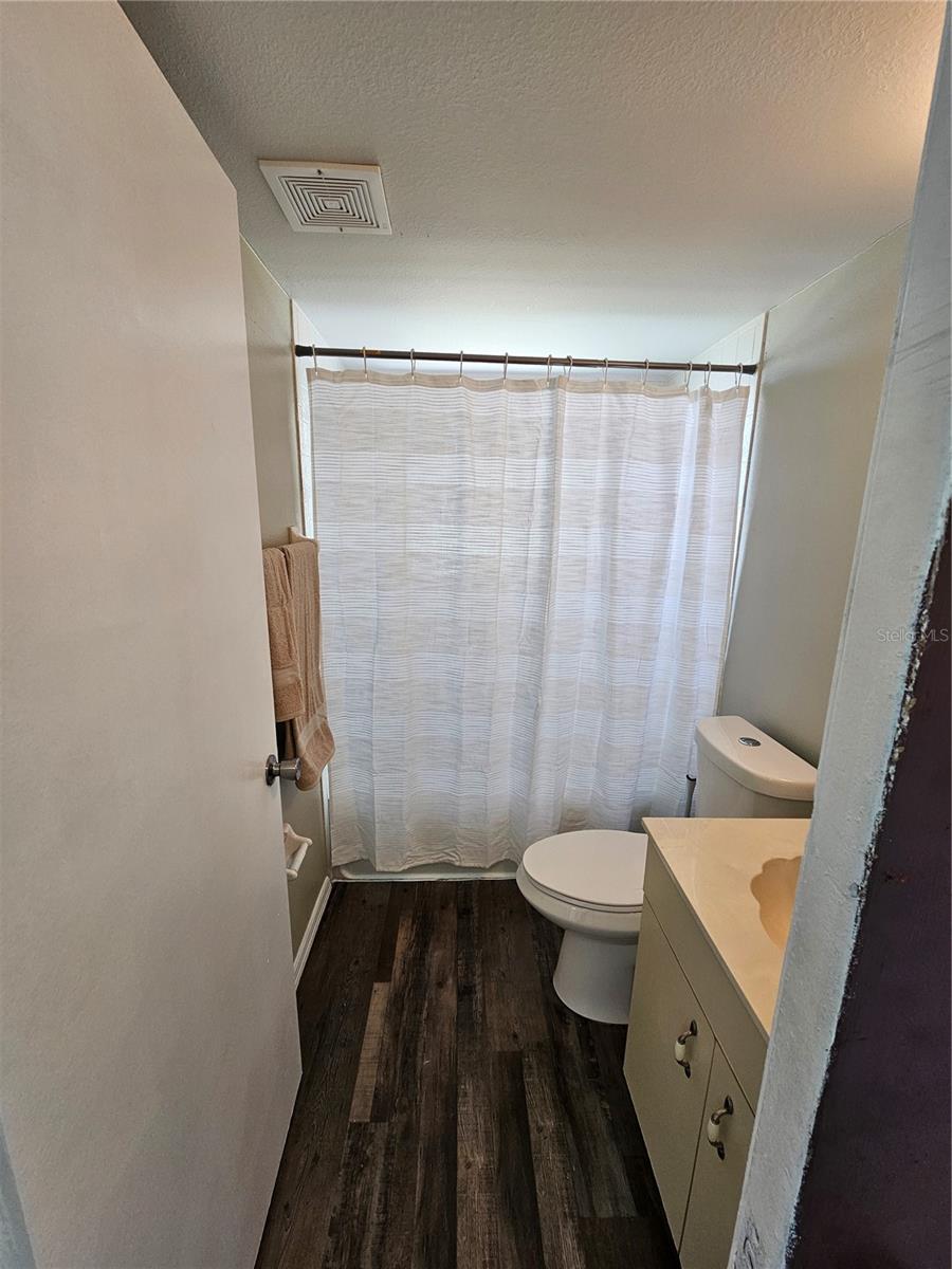 COUNTRY CLUB VLG/SILVER SPGS S - Residential