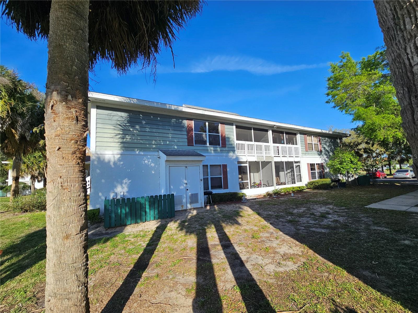 COUNTRY CLUB VLG/SILVER SPGS S - Residential