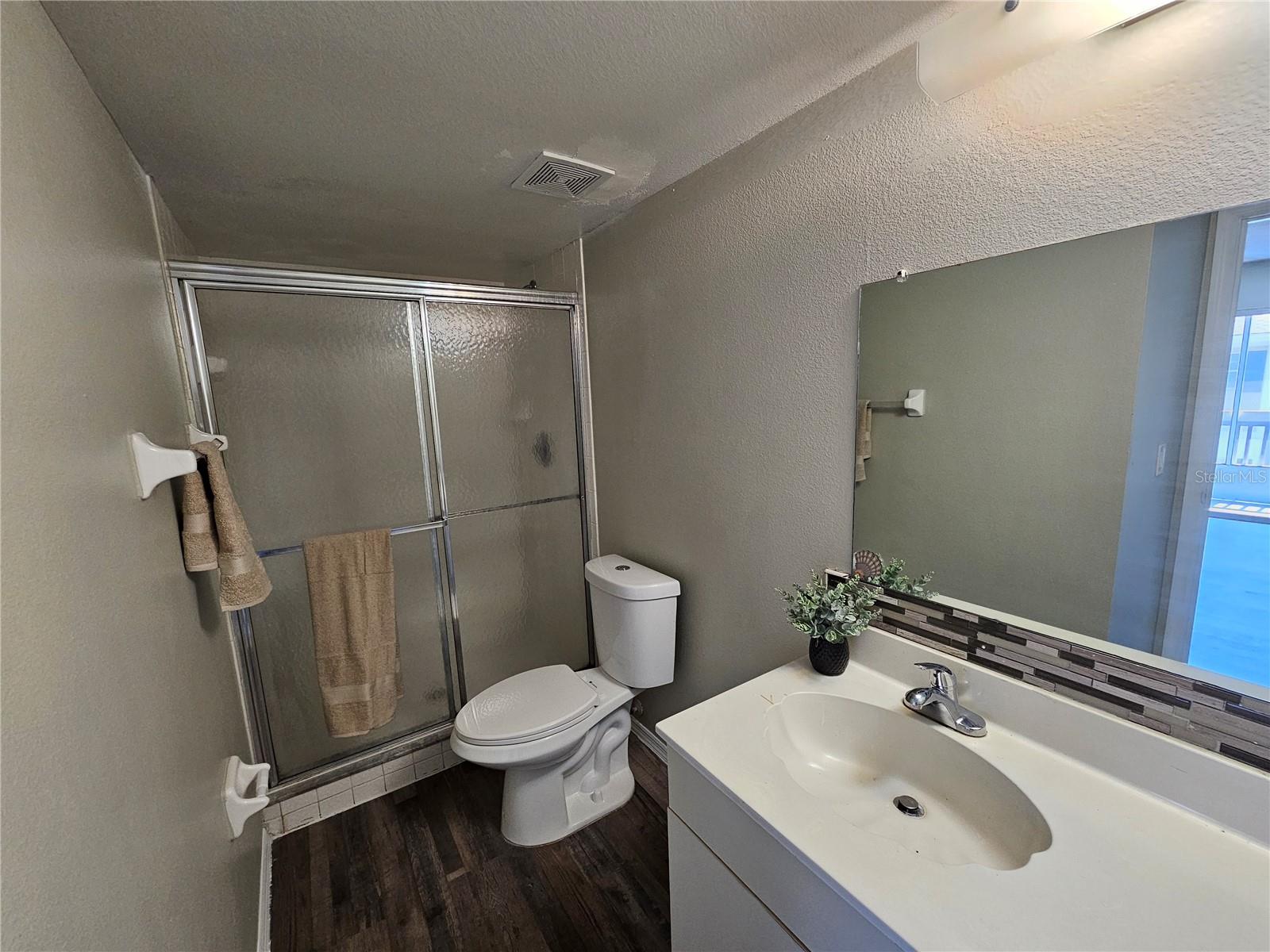 COUNTRY CLUB VLG/SILVER SPGS S - Residential