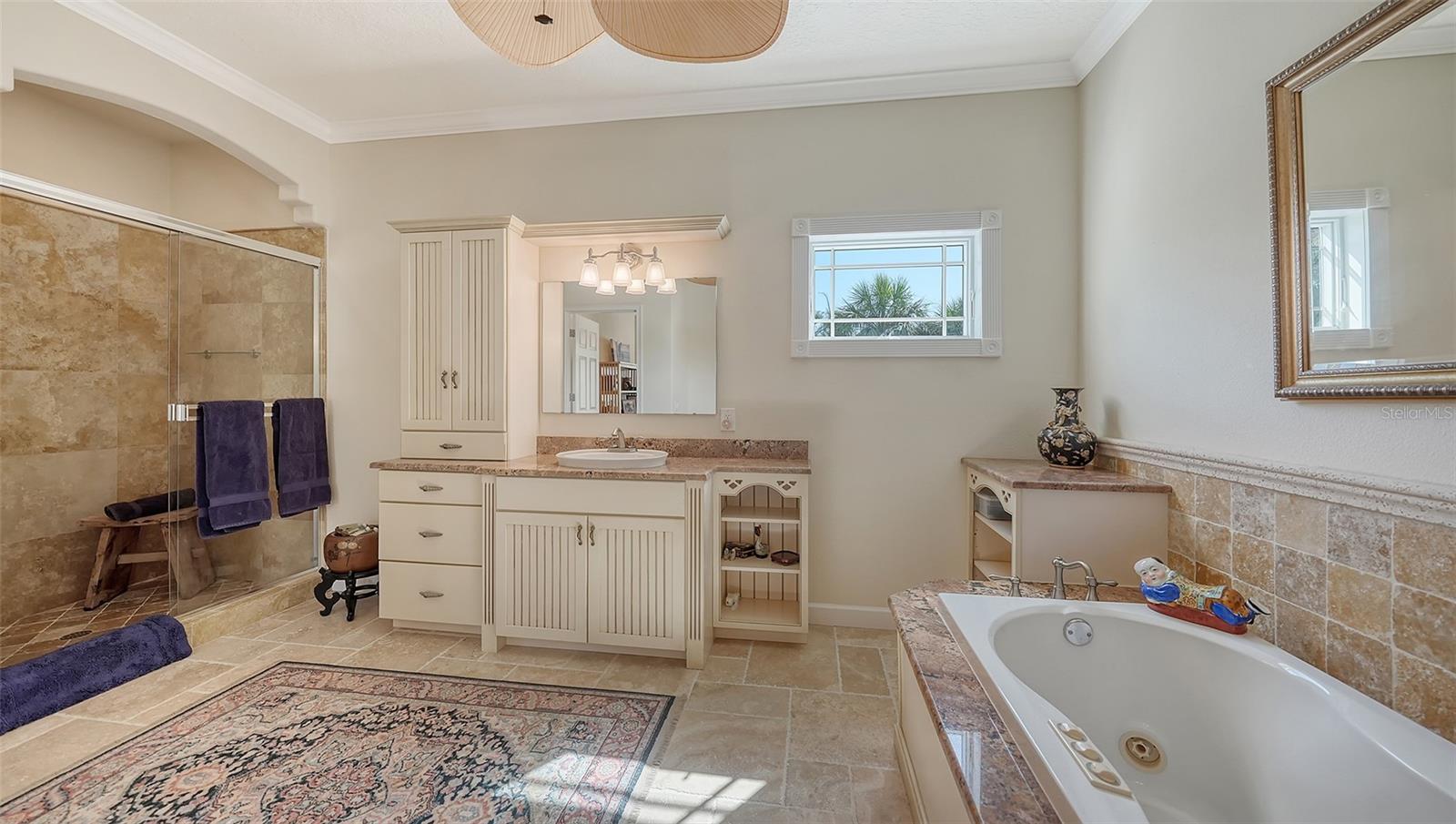 WEST WIND SHORES - Residential