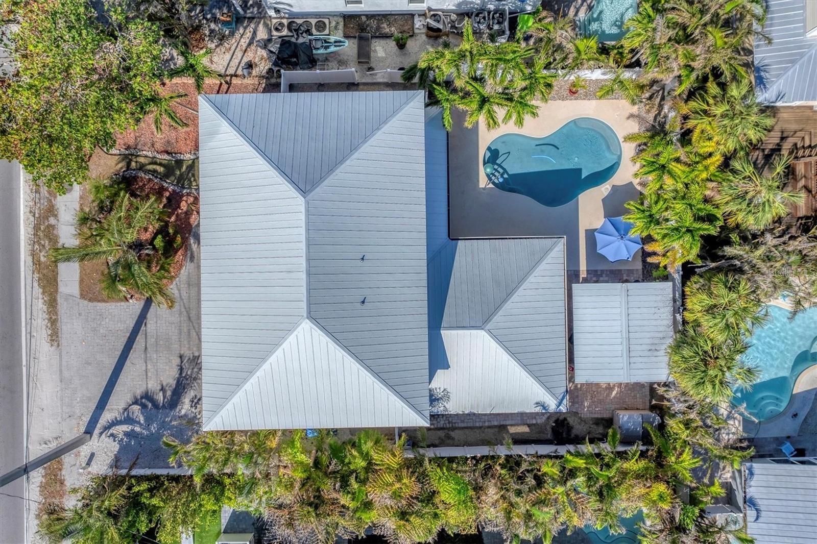 WEST WIND SHORES - Residential