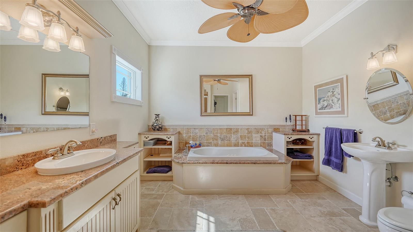 WEST WIND SHORES - Residential