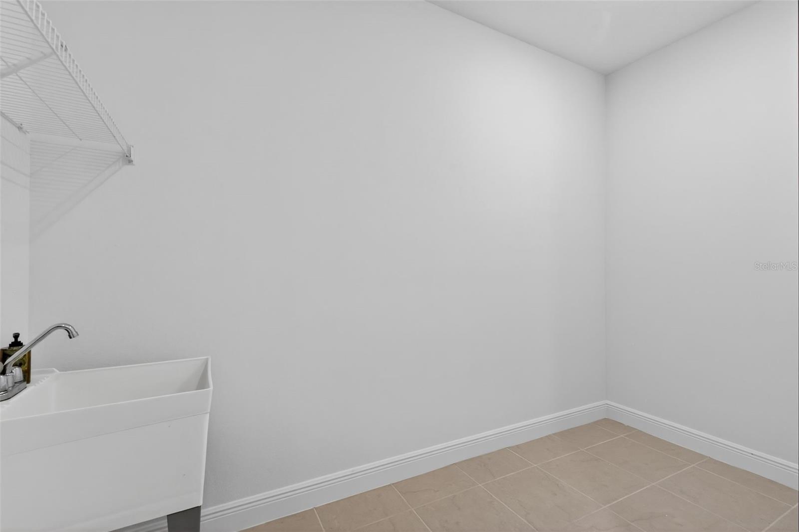 LEESBURG ARLINGTON RIDGE PH 1-C - Residential