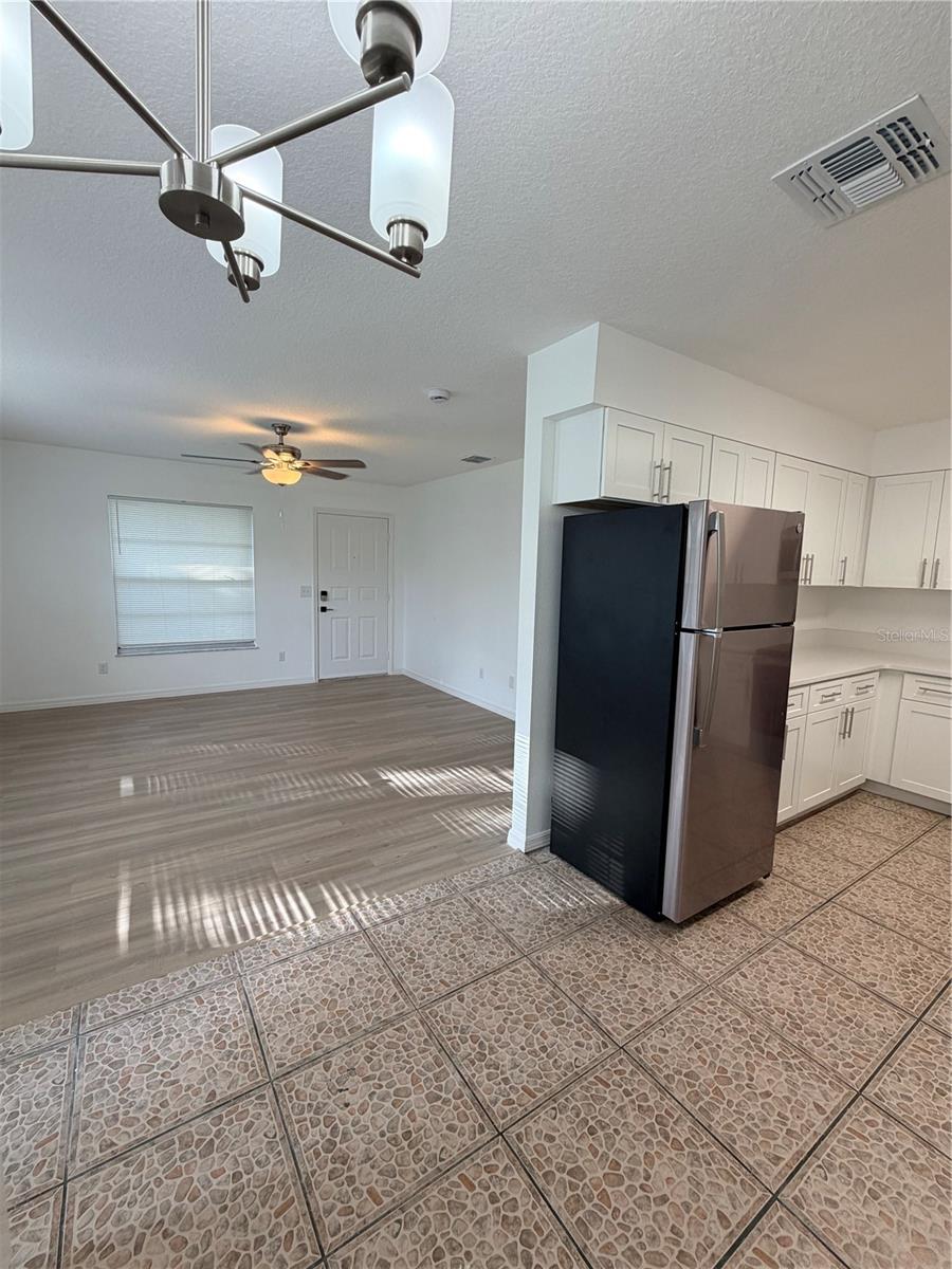 MOUNT DORA - Residential Lease