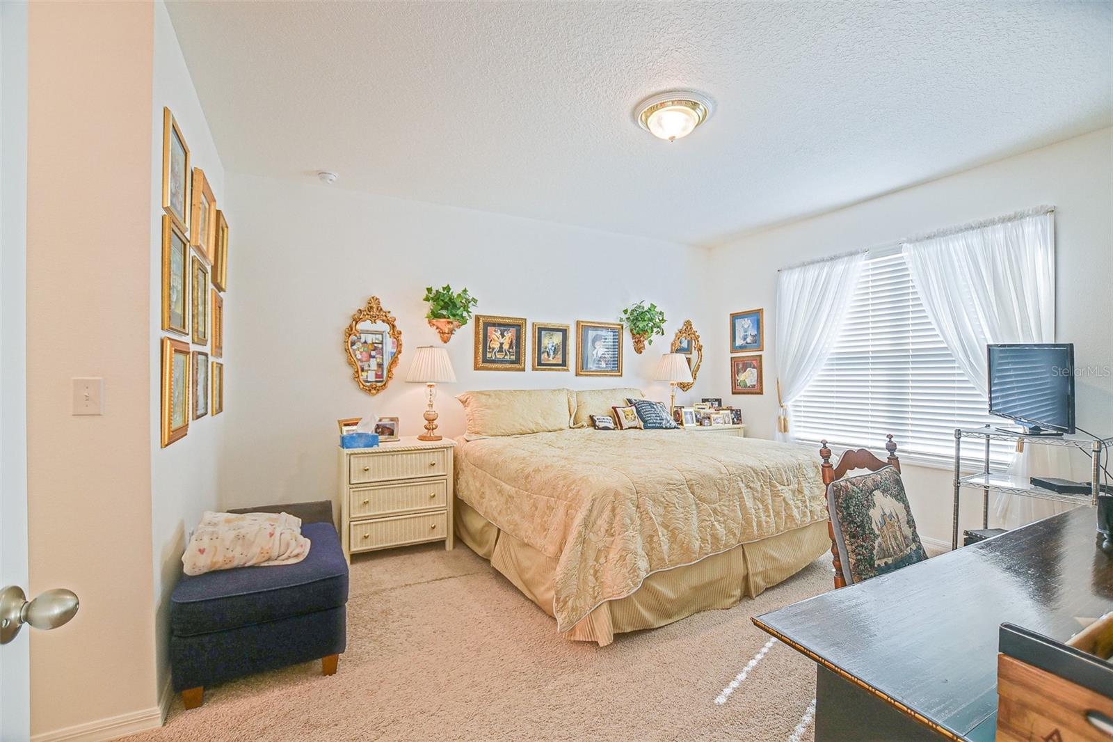 COBBLESTONE NORTH - Residential