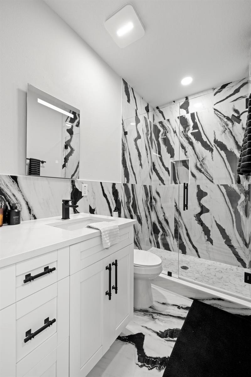 NORTH POINT TWNHMS TRACTS A & - Residential