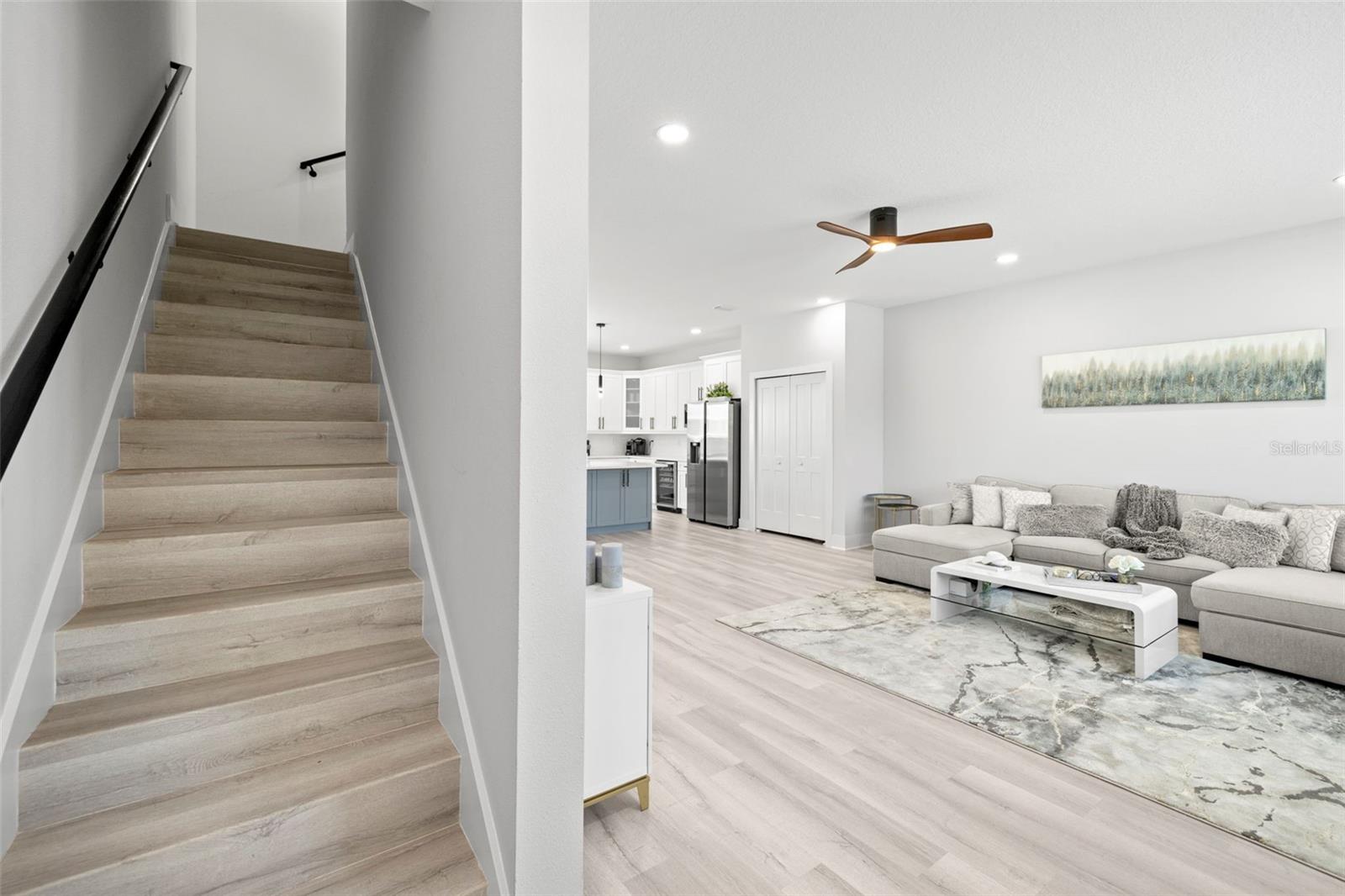 NORTH POINT TWNHMS TRACTS A & - Residential