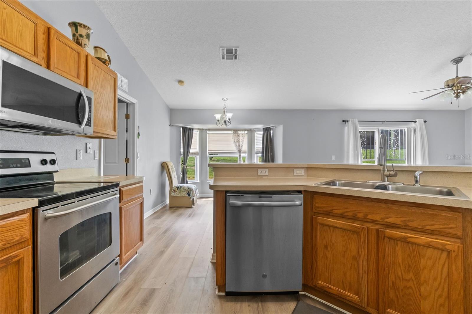 135 INCONNU COURT