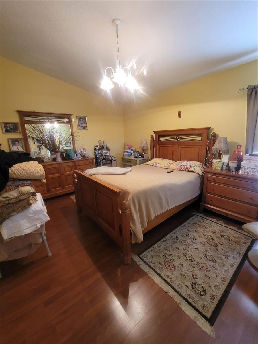 ROYAL HIGHLANDS - Residential Lease