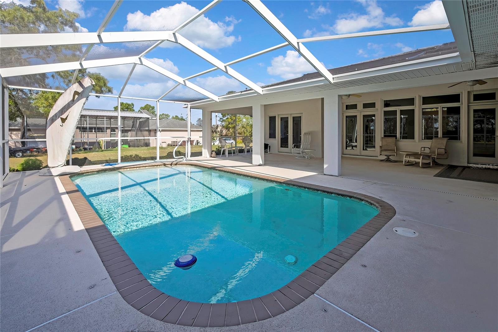 ROYAL HIGHLANDS - Residential