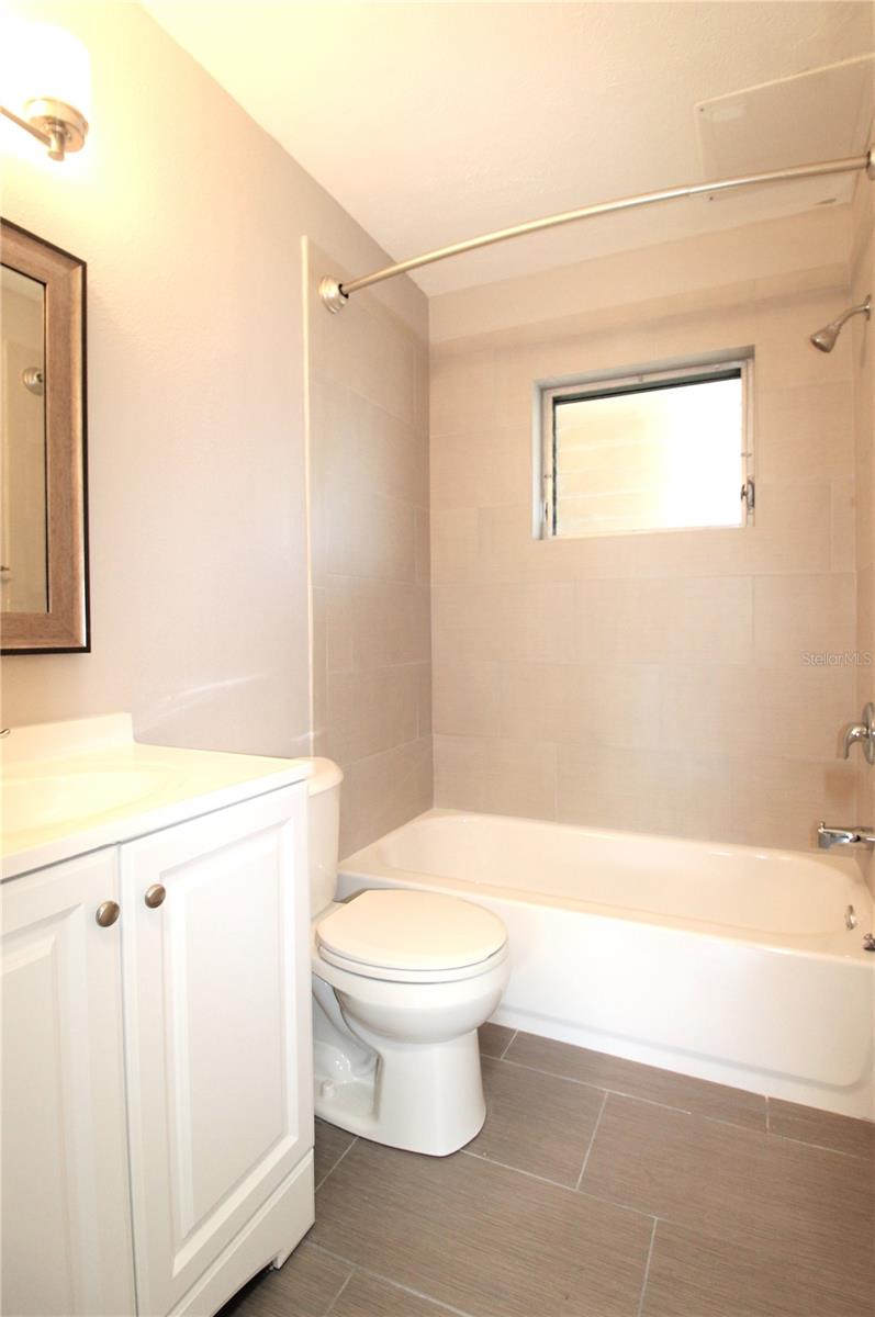 SOUTH GATE - Residential Lease