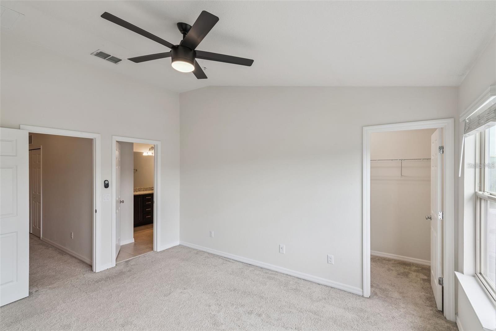 EMERSON NORTH TWNHMS - Residential Lease