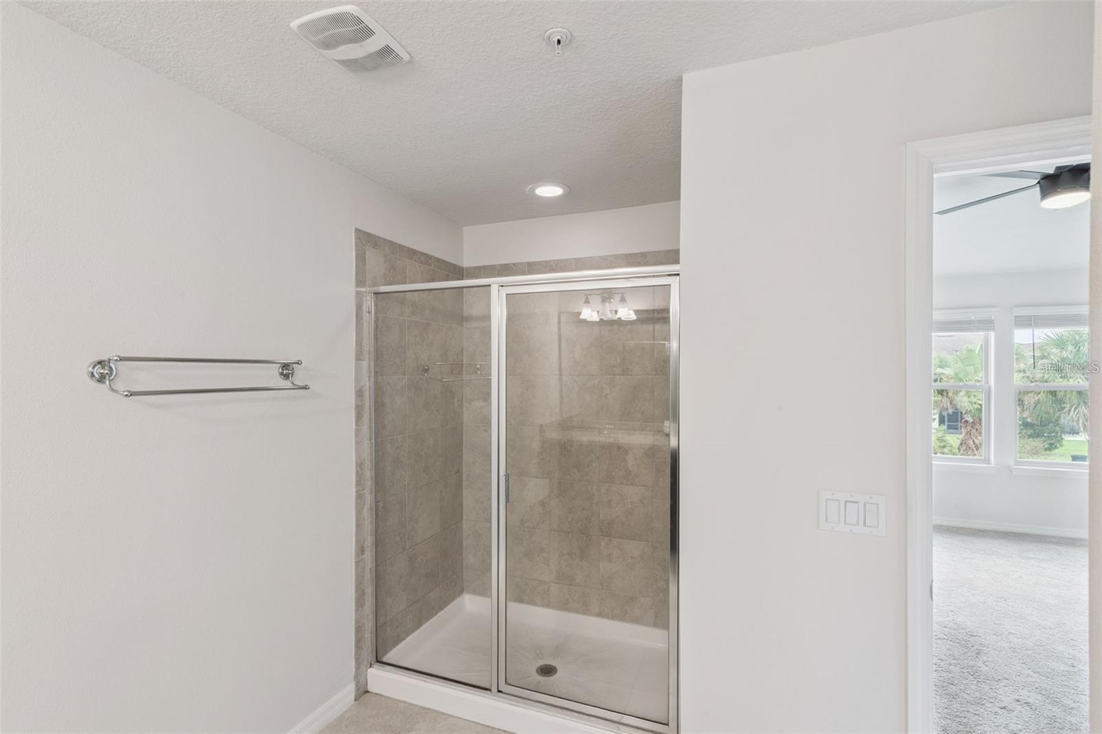 EMERSON NORTH TWNHMS - Residential Lease