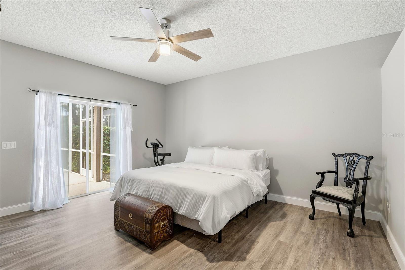 STONEYBROOK - Residential