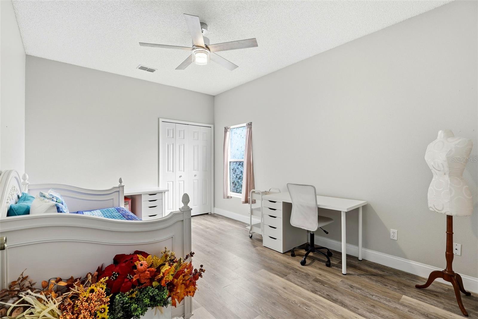 STONEYBROOK - Residential