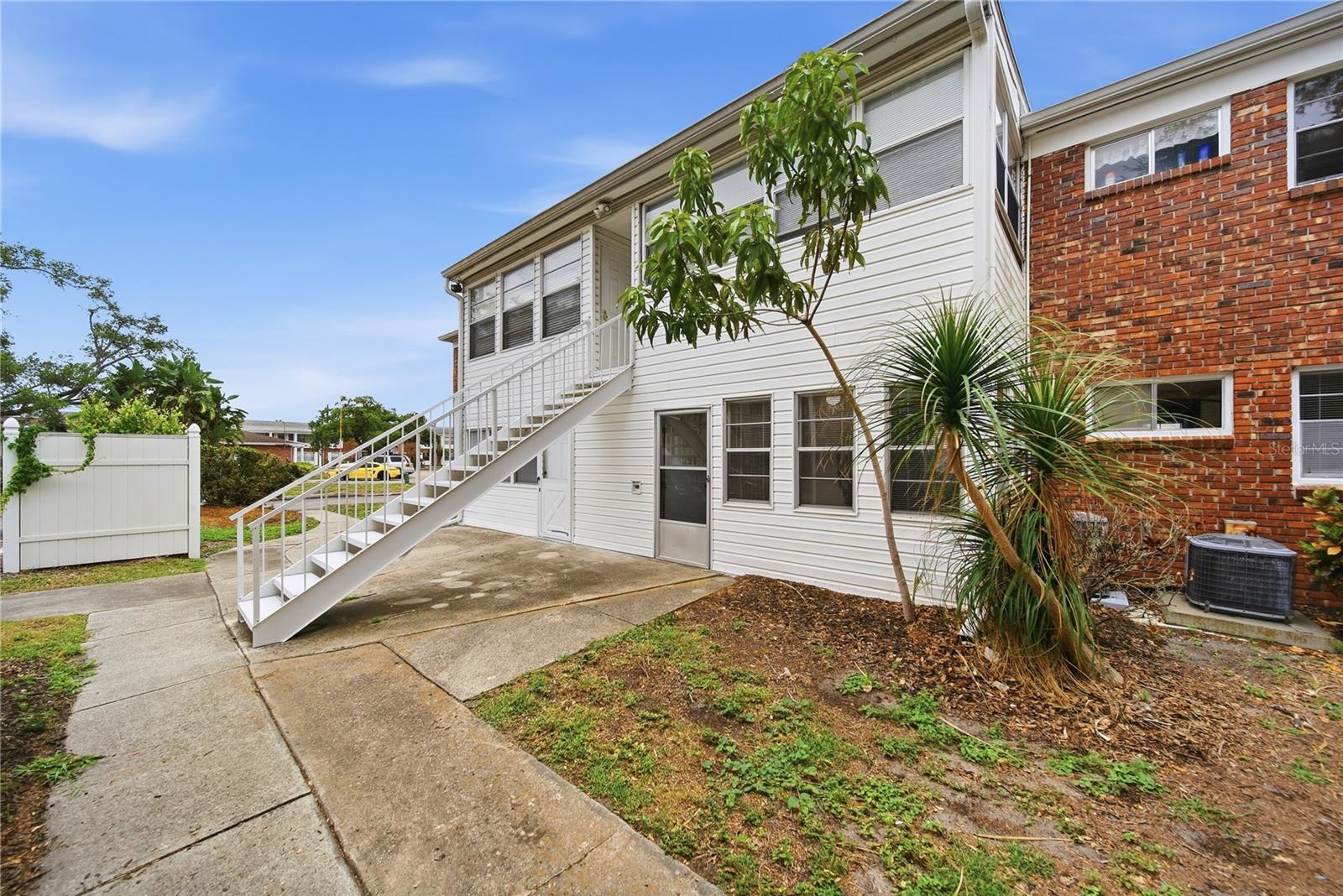 CENTRAL CORTEZ PLAZA CONDO - Residential
