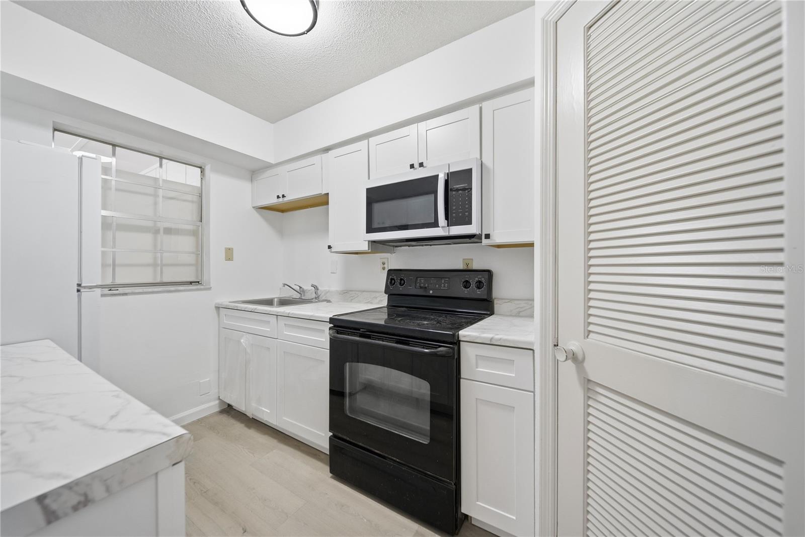 CENTRAL CORTEZ PLAZA CONDO - Residential