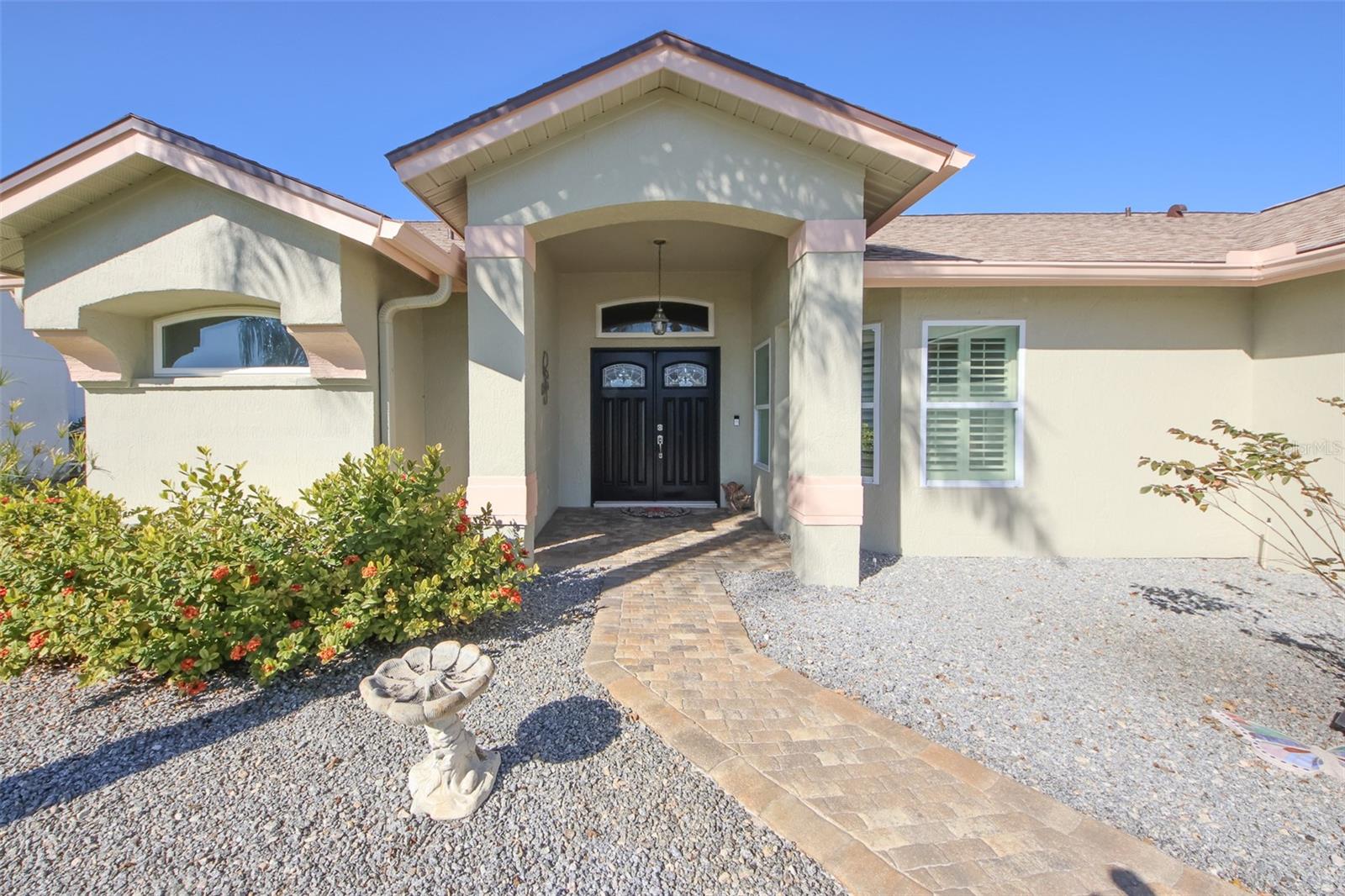 8609 REGAL LANE