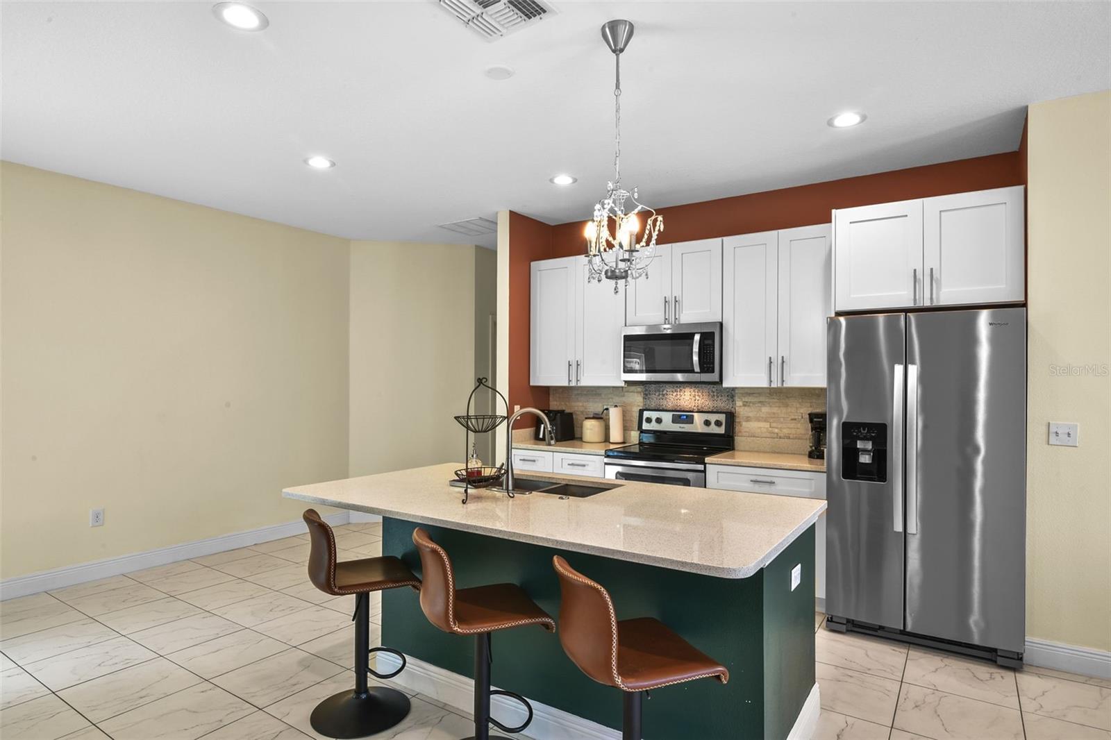2626 COACHMAN DRIVE