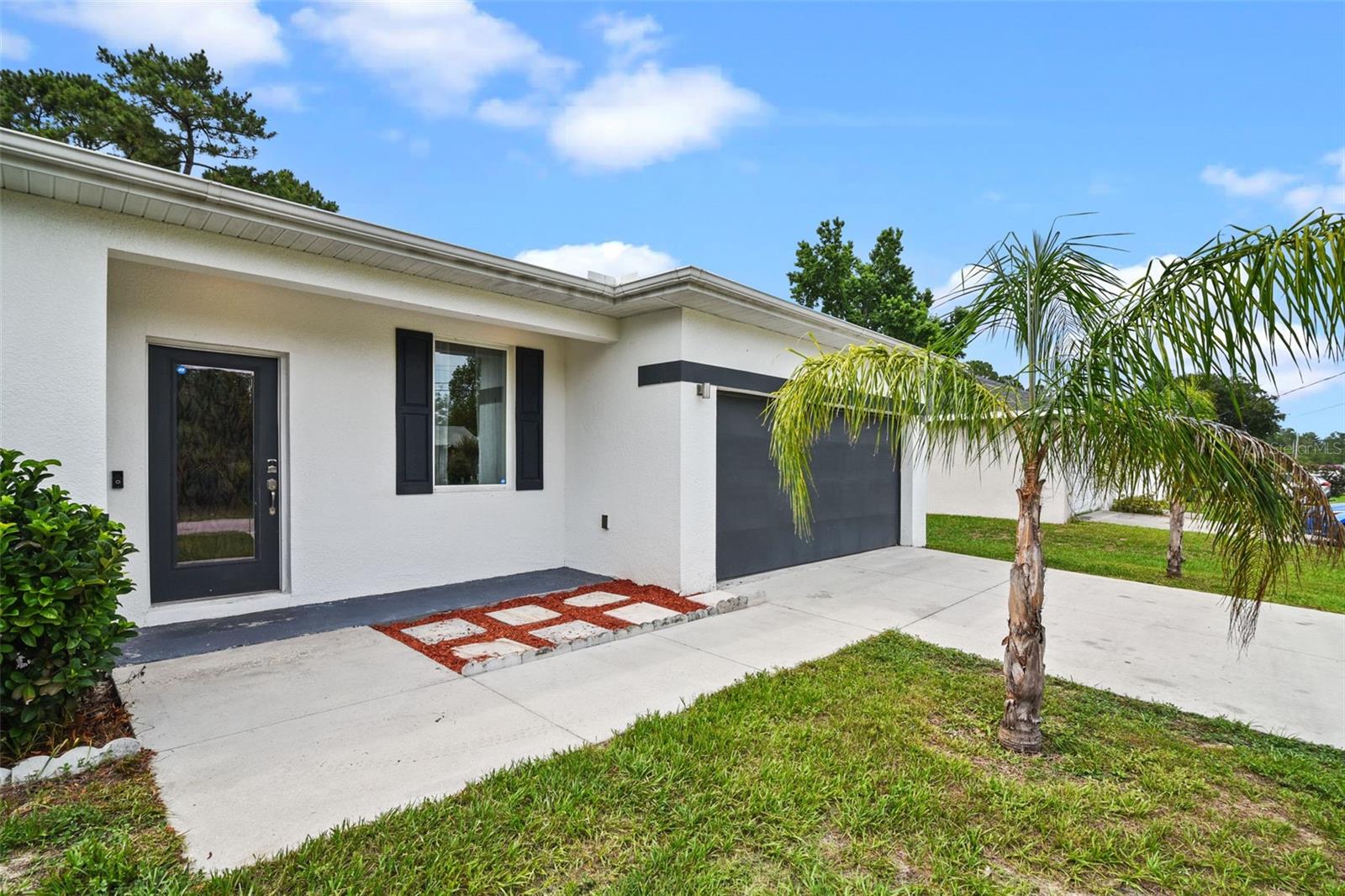 2626 COACHMAN DRIVE