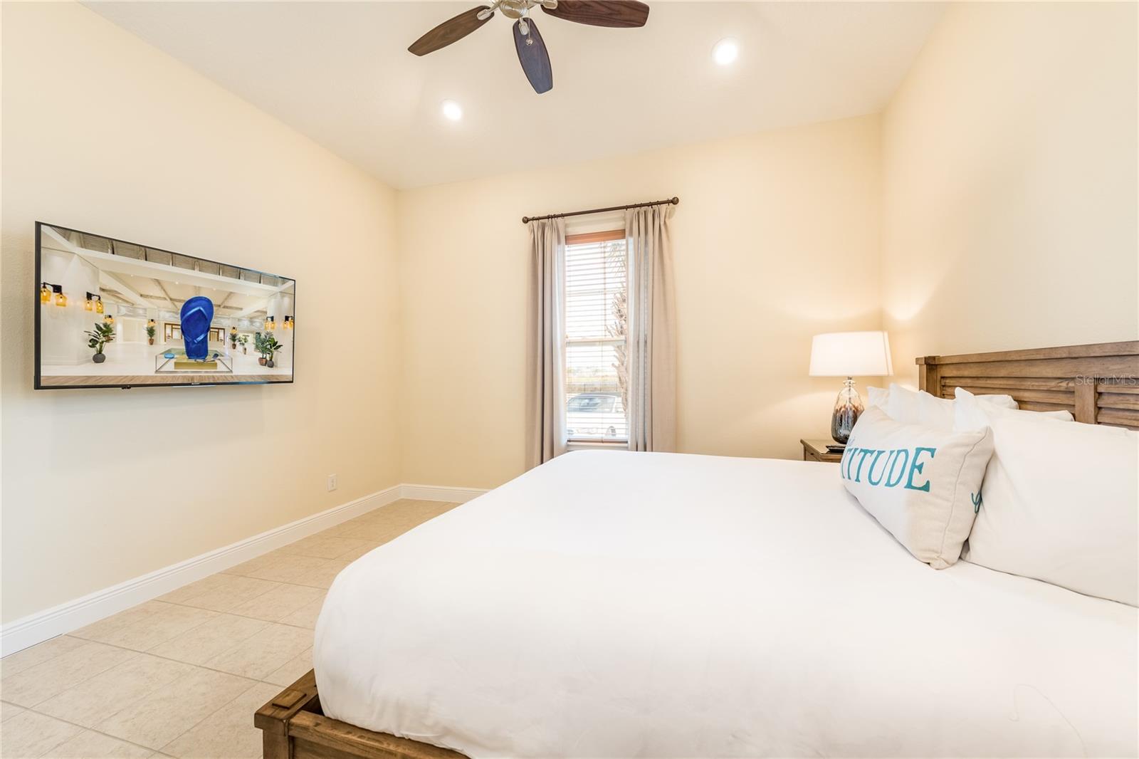 ROLLING OAKS PH 5 - Residential Lease