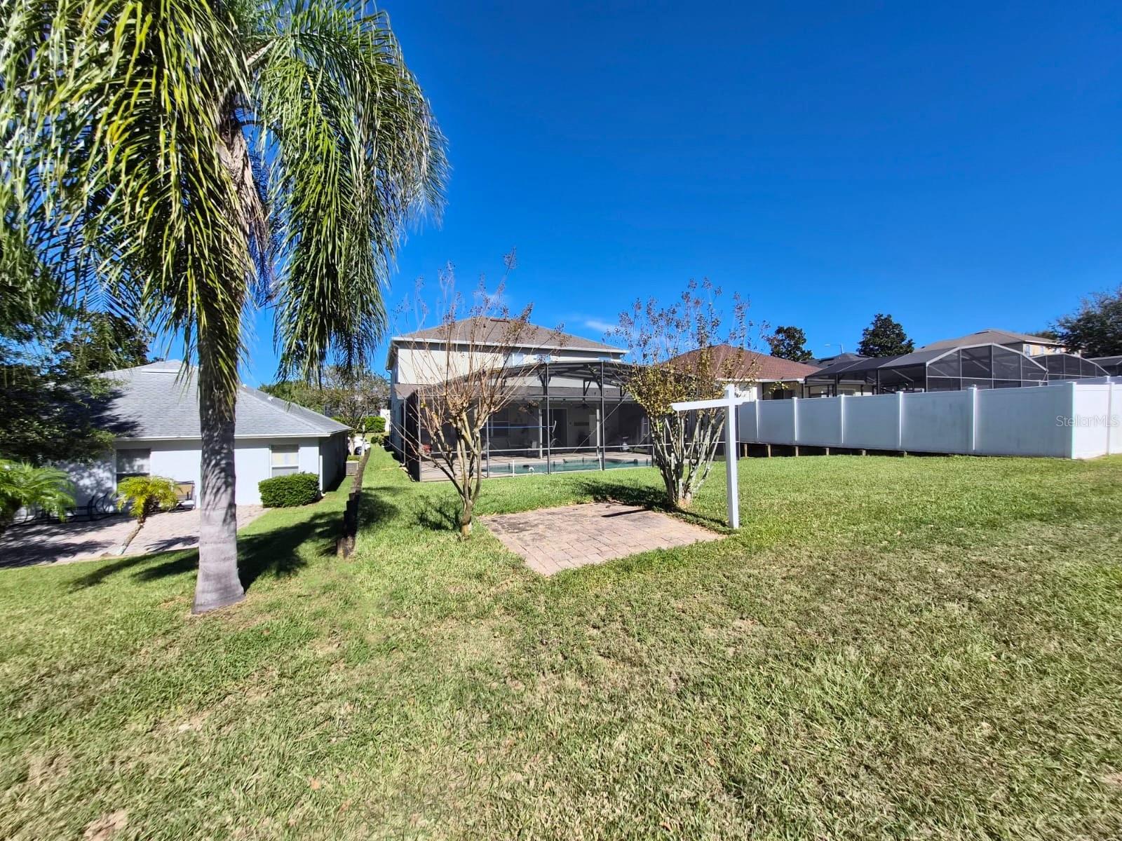 FOUR CORNERS PH 01 - Residential