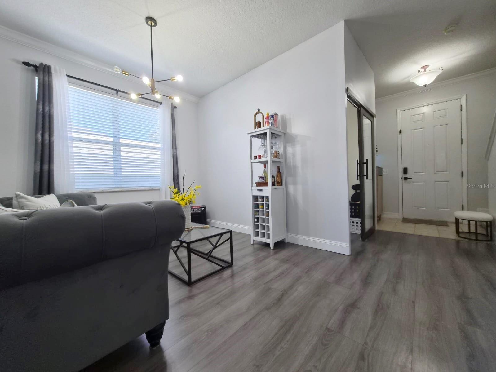 FOUR CORNERS PH 01 - Residential