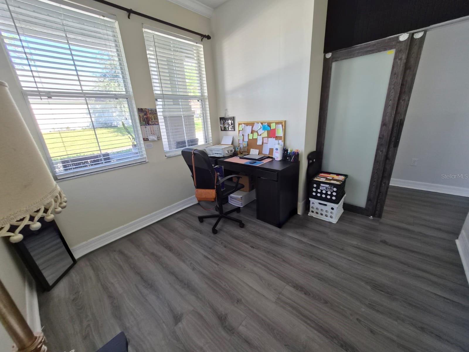 FOUR CORNERS PH 01 - Residential