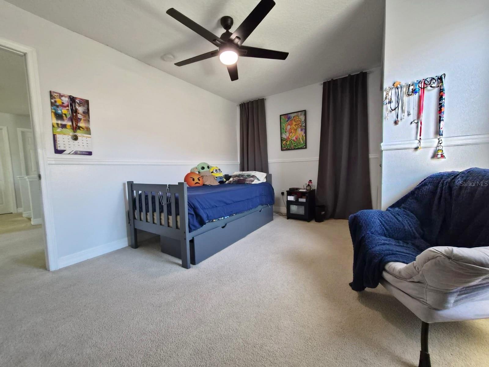 FOUR CORNERS PH 01 - Residential