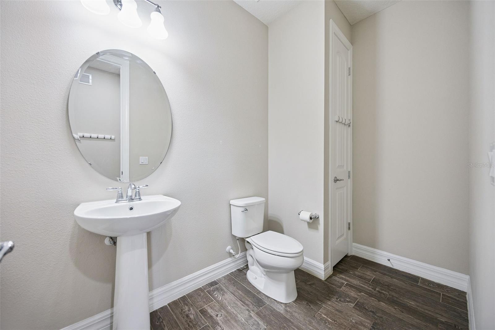 LAKESHORE AT NARCOOSSEE PH 3 - Residential