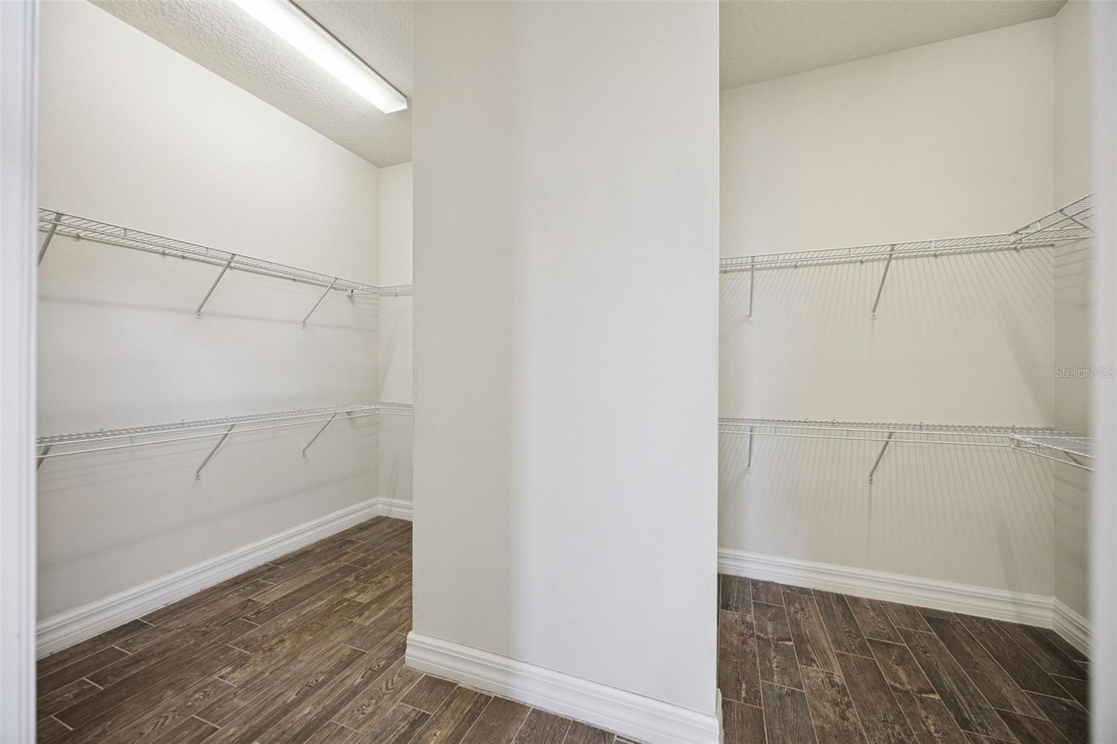 LAKESHORE AT NARCOOSSEE PH 3 - Residential