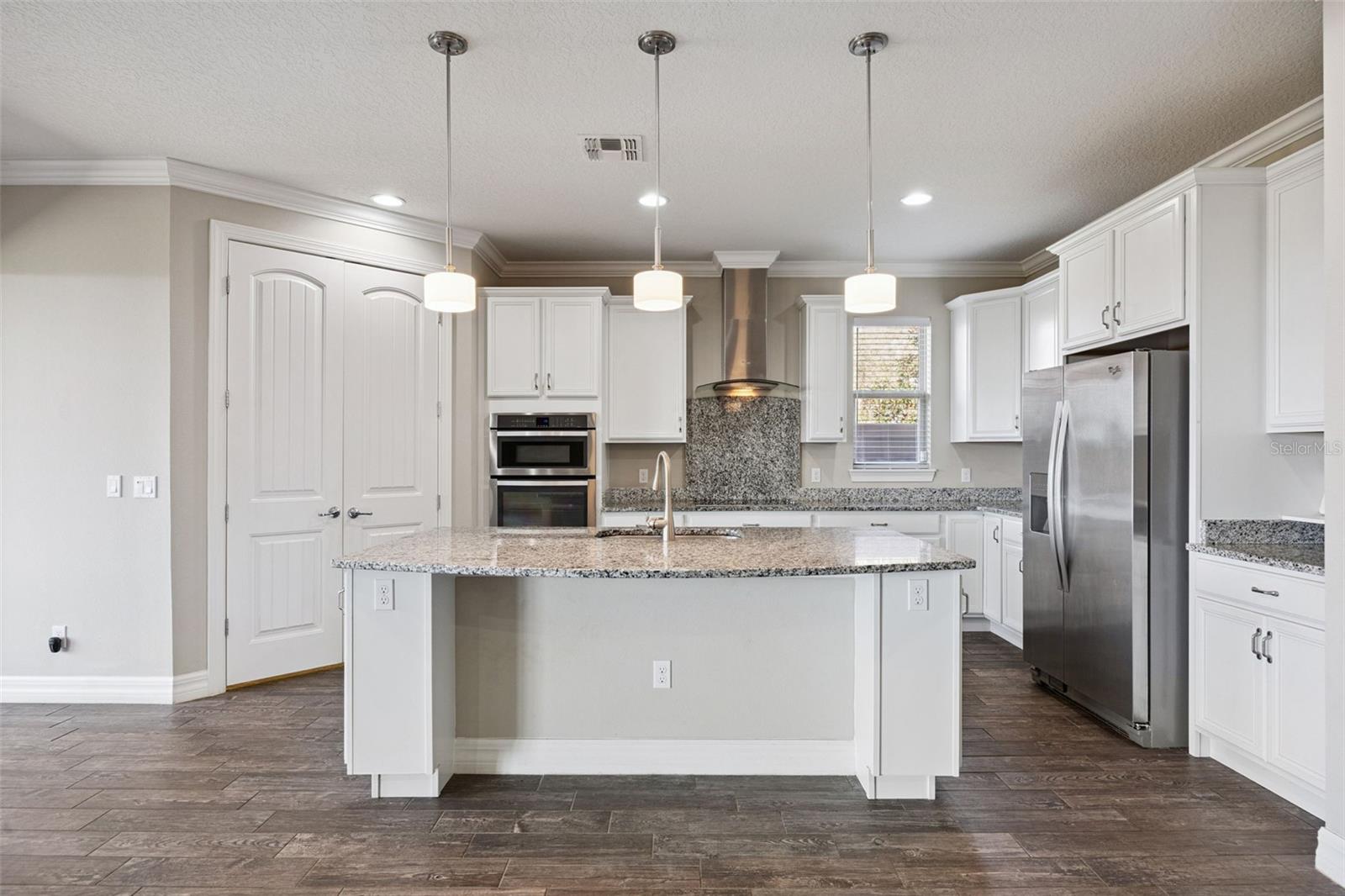 LAKESHORE AT NARCOOSSEE PH 3 - Residential