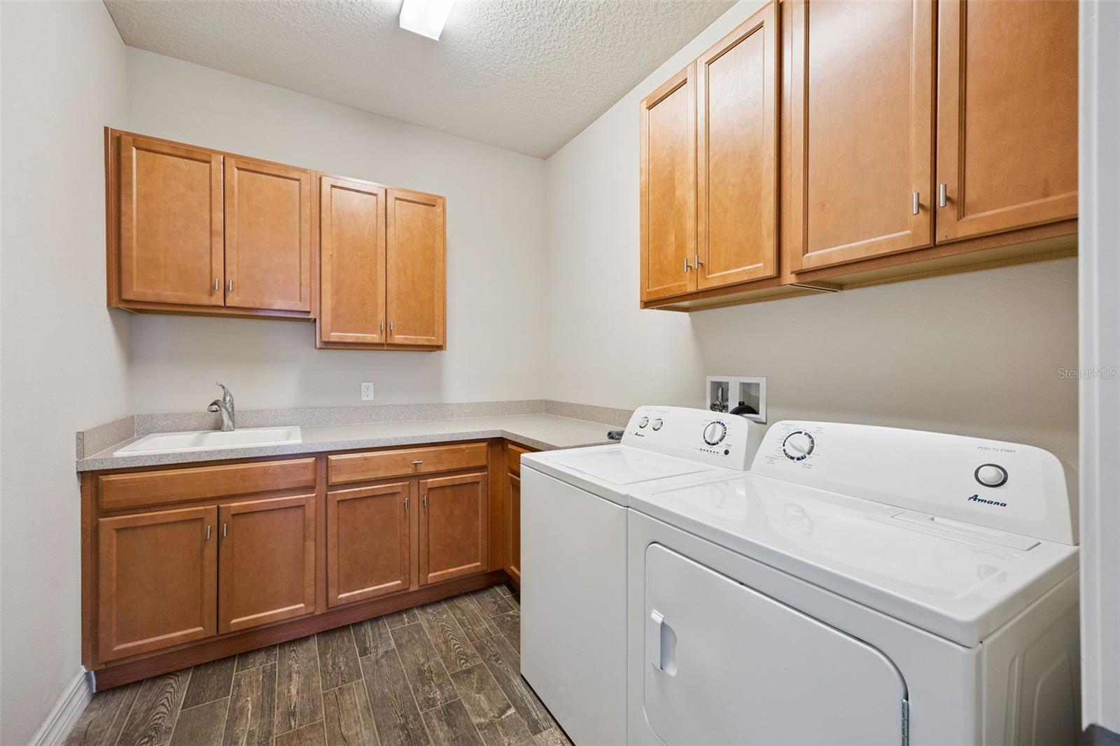 LAKESHORE AT NARCOOSSEE PH 3 - Residential