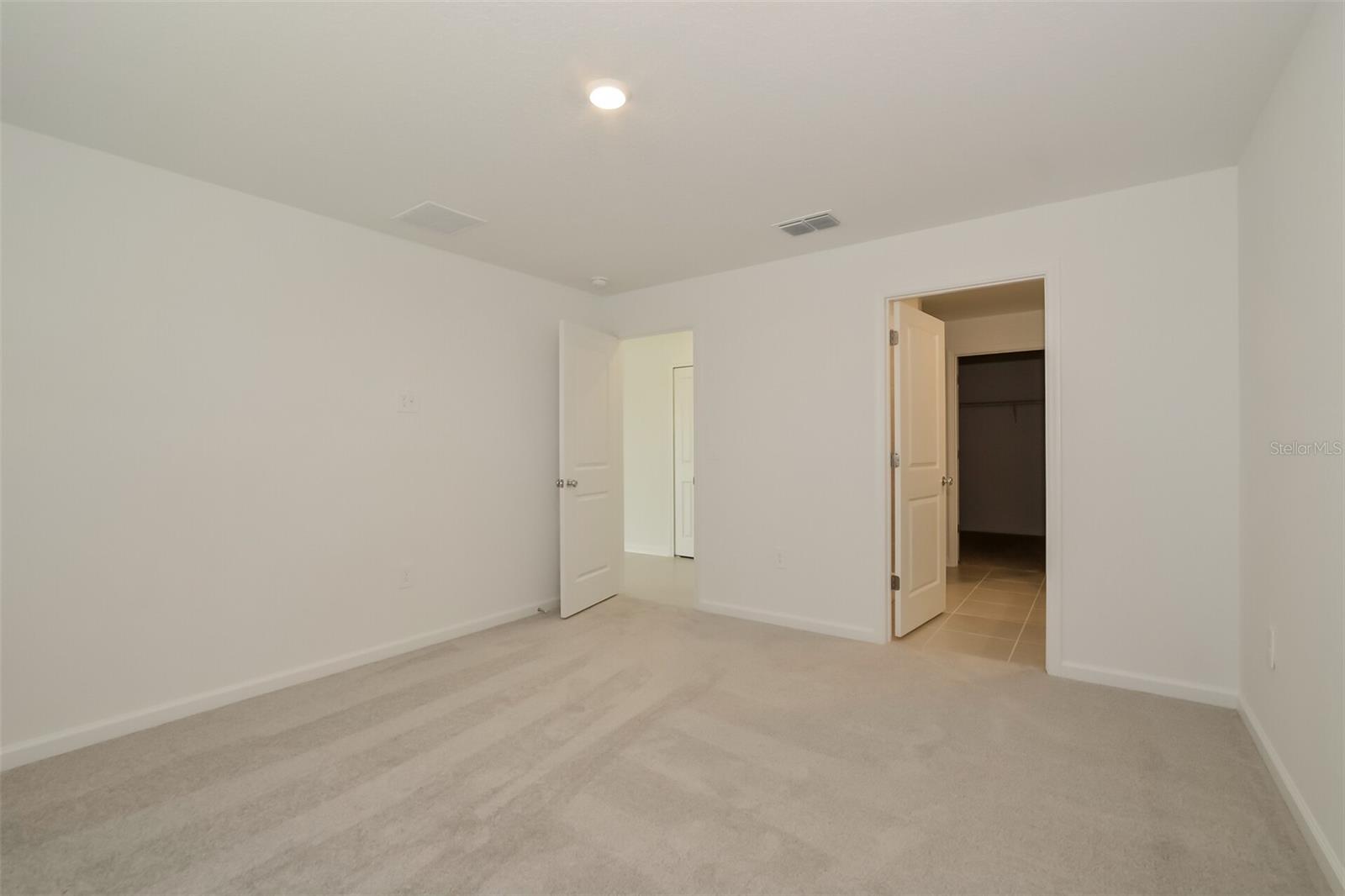 CROSSWINDS EAST PH 1 - Residential Lease